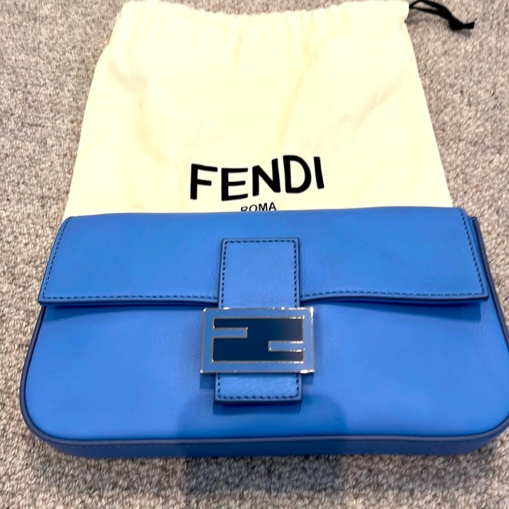 !!! Rare color FENDI Runway GORGEOUS FENDI Baby Blue BaguettePERFECT CONDITION